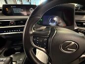 Lexus Ux UX 300E 5dr 22