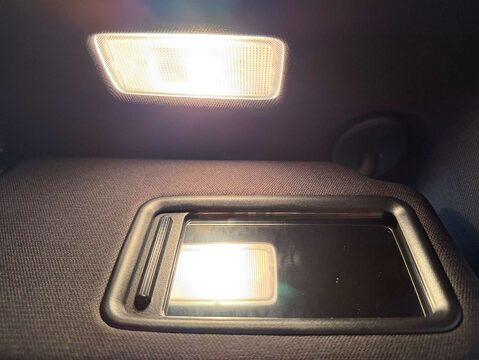 Lexus Ux UX 300E 5dr 50