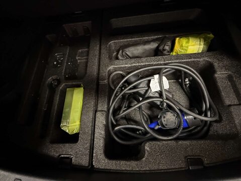 Lexus Ux UX 300E 5dr 32