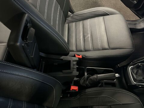 Ford Ecosport 1.0 EcoSport Titanium 5dr 27