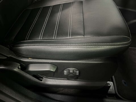 Ford Ecosport 1.0 EcoSport Titanium 5dr 13