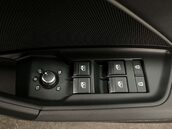 Audi A3 2.0 A3 Sportback 35 TDI S Line Semi-Auto 5dr 12