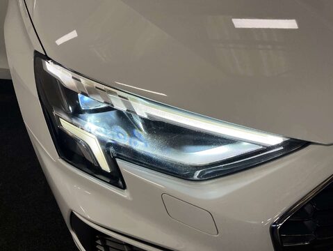 Audi A3 2.0 A3 Sportback 35 TDI S Line Semi-Auto 5dr 52