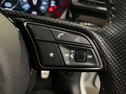 Audi A3 2.0 A3 Sportback 35 TDI S Line Semi-Auto 5dr 20