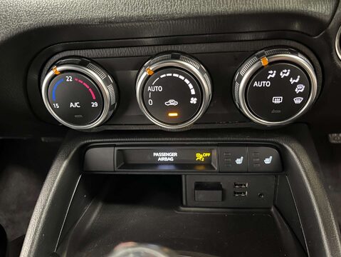 Mazda MX-5 1.5 MX-5 SE-L Nav+ 2dr 34