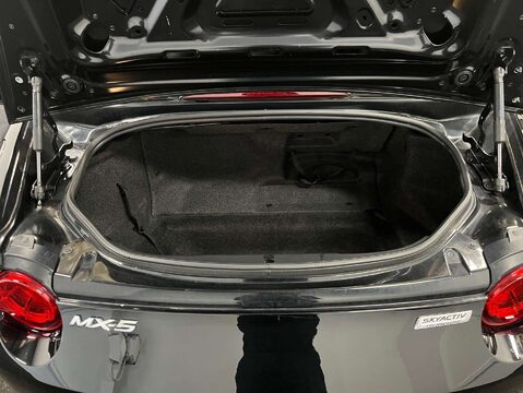 Mazda MX-5 1.5 MX-5 SE-L Nav+ 2dr 40