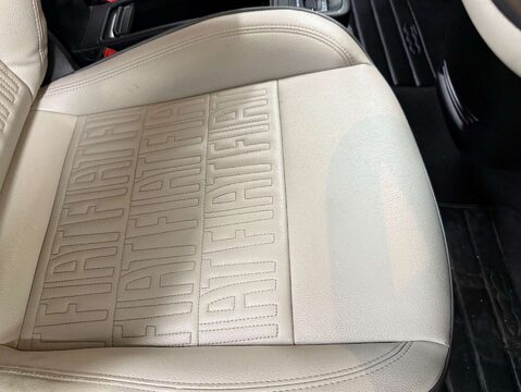 Fiat 500 500e La Prima 2dr 17