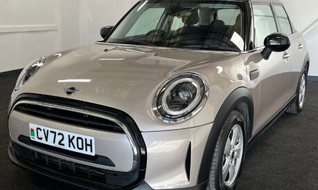 Mini Hatch 1.5 Cooper Classic Auto 5dr