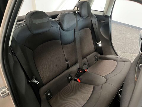 Mini Hatch 1.5 Cooper Classic Auto 5dr 32