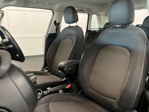 Mini Hatch 1.5 Cooper Classic Auto 5dr 47