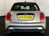 Mini Hatch 1.5 Cooper Classic Auto 5dr 4