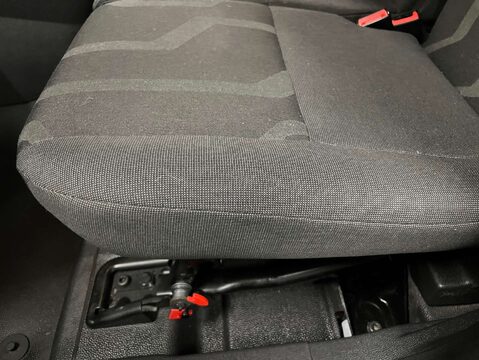 Ford Transit Connect 1.5 Transit Connect 200 Trend 33