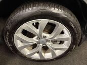 Land Rover Discovery Sport 2.0 Discovery Sport HSE D Auto 4WD 5dr 10