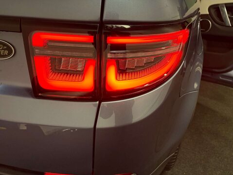 Land Rover Discovery Sport 2.0 Discovery Sport HSE D Auto 4WD 5dr 59