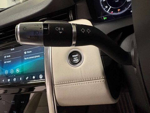 Land Rover Discovery Sport 2.0 Discovery Sport HSE D Auto 4WD 5dr 22