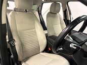 Land Rover Discovery Sport 2.0 Discovery Sport HSE D Auto 4WD 5dr 14