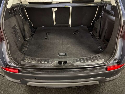 Land Rover Discovery Sport 2.0 Discovery Sport HSE D Auto 4WD 5dr 38