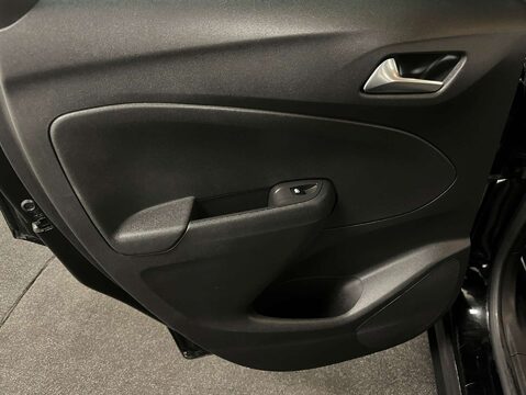 Vauxhall Crossland X 1.2 Crossland X Griffin 5dr 38