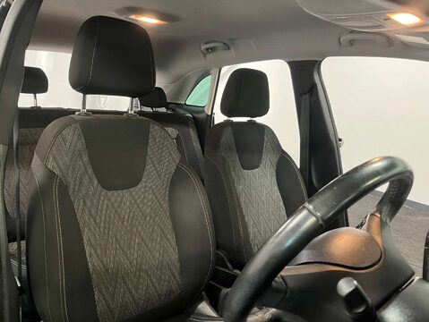 Vauxhall Crossland X 1.2 Crossland X Griffin 5dr 13