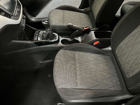 Vauxhall Crossland X 1.2 Crossland X Griffin 5dr 46