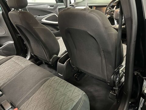 Vauxhall Crossland X 1.2 Crossland X Griffin 5dr 33