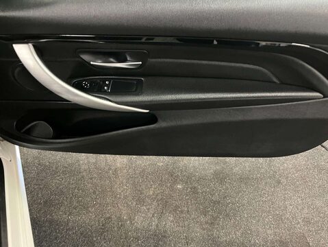BMW 4 Series 2.0 420D M Sport 2dr 28