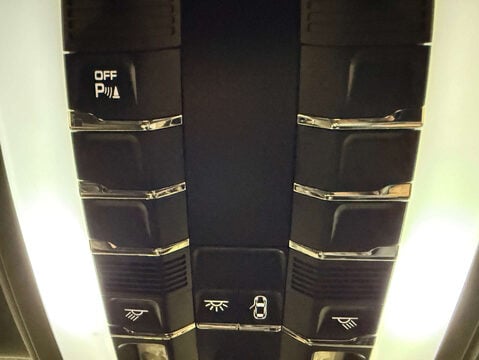 Porsche Panamera 3.6 Panamera V6 4 Semi-Auto 4WD 5dr 30