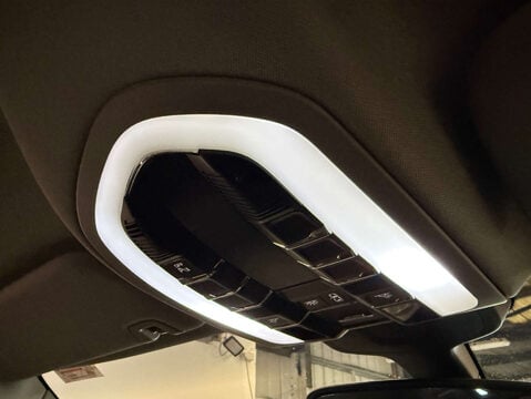 Porsche Panamera 3.6 Panamera V6 4 Semi-Auto 4WD 5dr 29