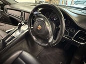 Porsche Panamera 3.6 Panamera V6 4 Semi-Auto 4WD 5dr 17