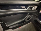Porsche Panamera 3.6 Panamera V6 4 Semi-Auto 4WD 5dr 48