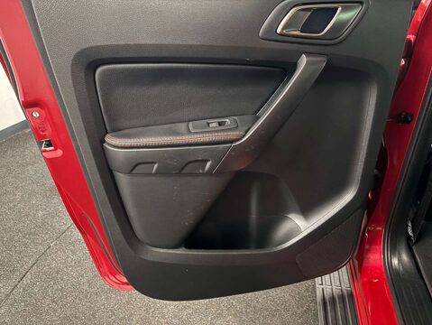 Ford Ranger 2.0 EcoBlue Stormtrak Pickup Double Cab 4dr Diesel Auto 4WD Euro 6 (s/s) (2 40