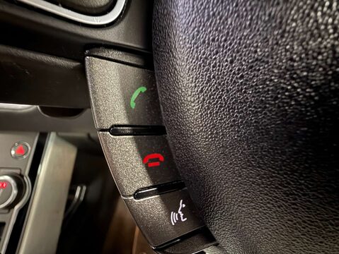 Land Rover Range Rover Evoque 2.0 Range Rover Evoque SE Tech TD4 Auto 4WD 5dr 23