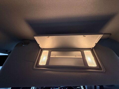 Land Rover Range Rover Evoque 2.0 Range Rover Evoque SE Tech TD4 Auto 4WD 5dr 32