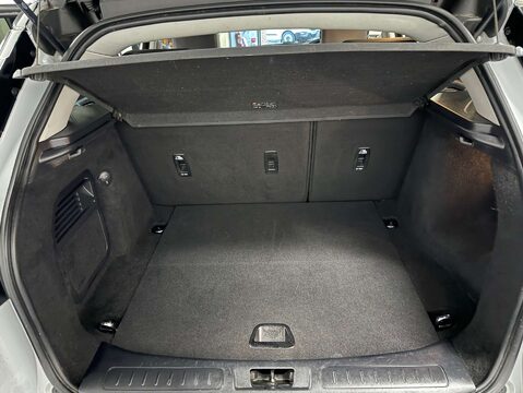 Land Rover Range Rover Evoque 2.0 Range Rover Evoque SE Tech TD4 Auto 4WD 5dr 30