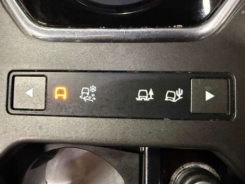 Land Rover Range Rover Evoque 2.0 Range Rover Evoque SE Tech TD4 Auto 4WD 5dr 25