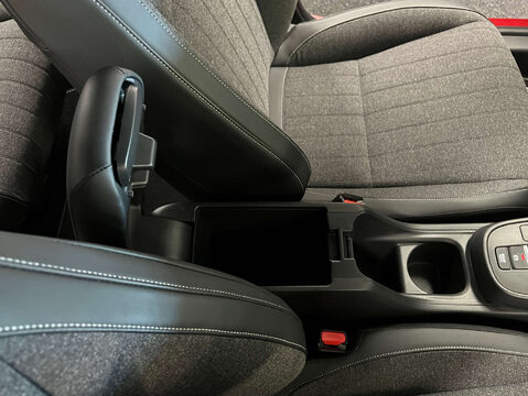 Honda Jazz 1.5 Jazz SR i-MMD CVT 5dr 27