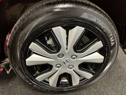 Honda Jazz 1.5 Jazz SR i-MMD CVT 5dr 37