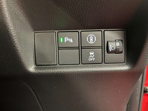 Honda Jazz 1.5 Jazz SR i-MMD CVT 5dr 17