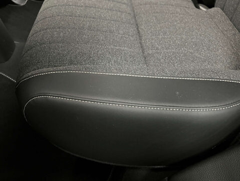 Honda Jazz 1.5 Jazz SR i-MMD CVT 5dr 40