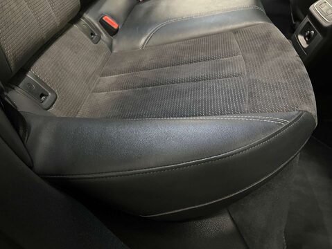 Audi A5 2.0 A5 Sportback 35 TFSI S Line Semi-Auto 5dr 33