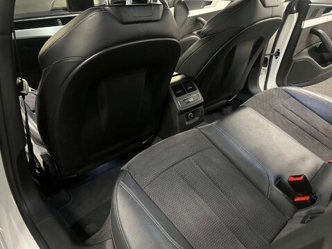 Audi A5 2.0 A5 Sportback 35 TFSI S Line Semi-Auto 5dr 46