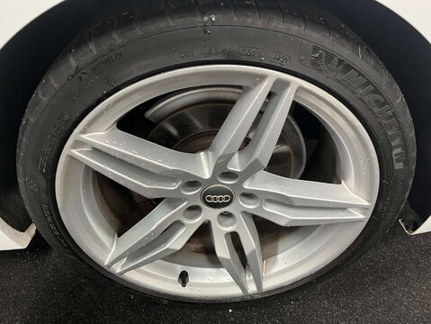 Audi A5 2.0 A5 Sportback 35 TFSI S Line Semi-Auto 5dr 41