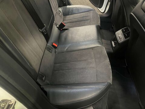 Audi A5 2.0 A5 Sportback 35 TFSI S Line Semi-Auto 5dr 34