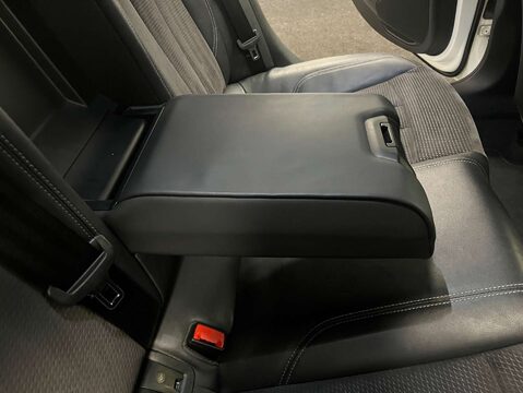 Audi A5 2.0 A5 Sportback 35 TFSI S Line Semi-Auto 5dr 35