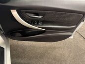 BMW 3 Series 2.0 320D SE 4dr 11