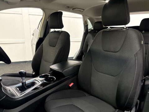 Ford Edge 2.0 Edge Titanium TDCi 4WD 5dr 49