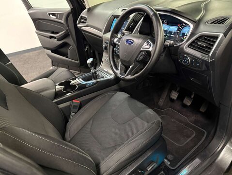 Ford Edge 2.0 Edge Titanium TDCi 4WD 5dr 17