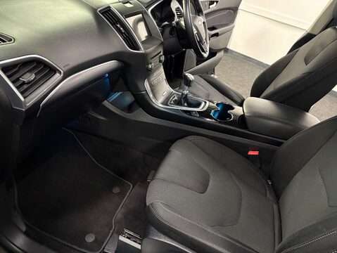 Ford Edge 2.0 Edge Titanium TDCi 4WD 5dr 53