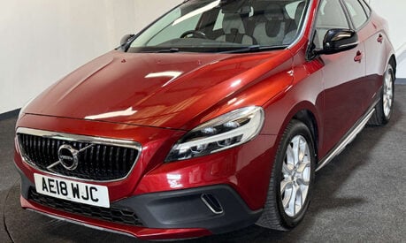 Volvo V40 1.5 V40 Cross Country Professional T3 Auto 5dr