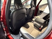 Volvo V40 1.5 V40 Cross Country Professional T3 Auto 5dr 45